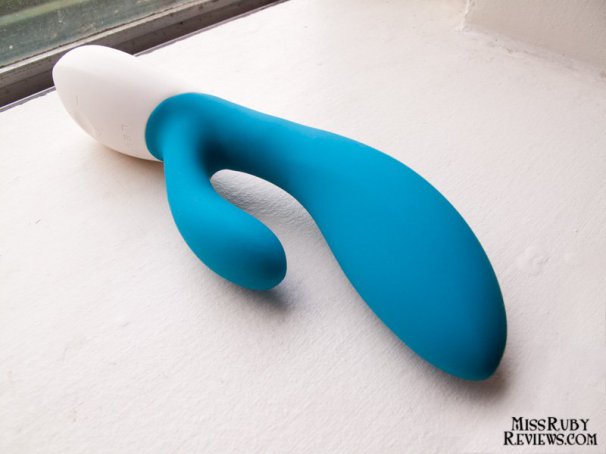Lelo Ina Wave